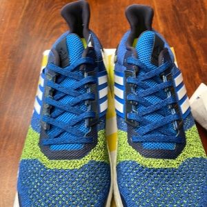 Mens Adidas Ultra Boost St.  M.  Size 10.5.